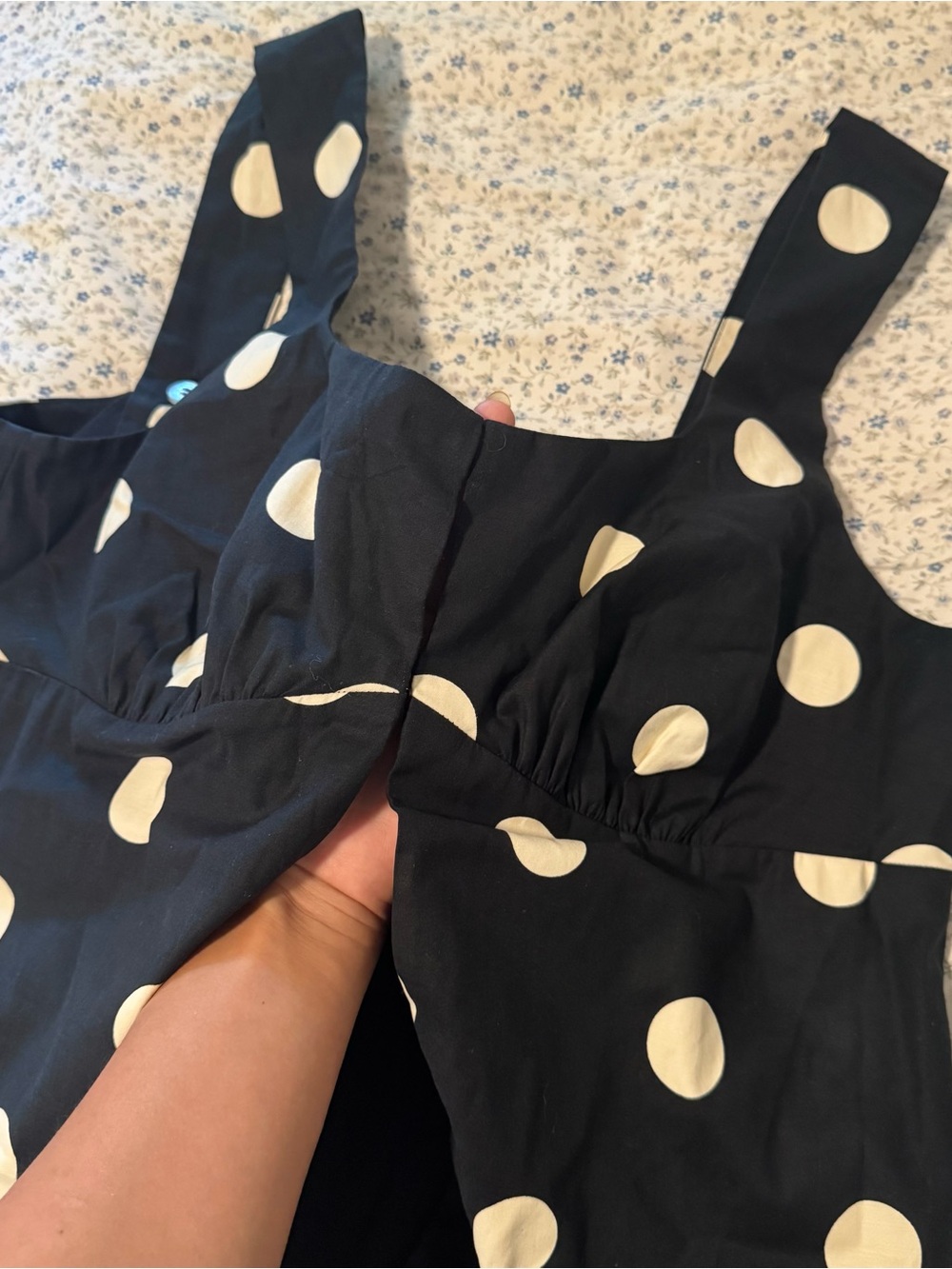 Reformation polka dot tank! - Picture 5 of 7
